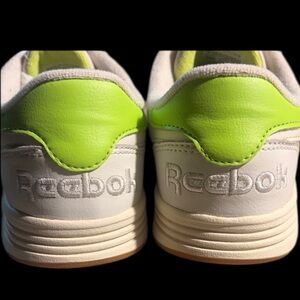 REEBOK🐝CLASSIC COURT SNEAKER